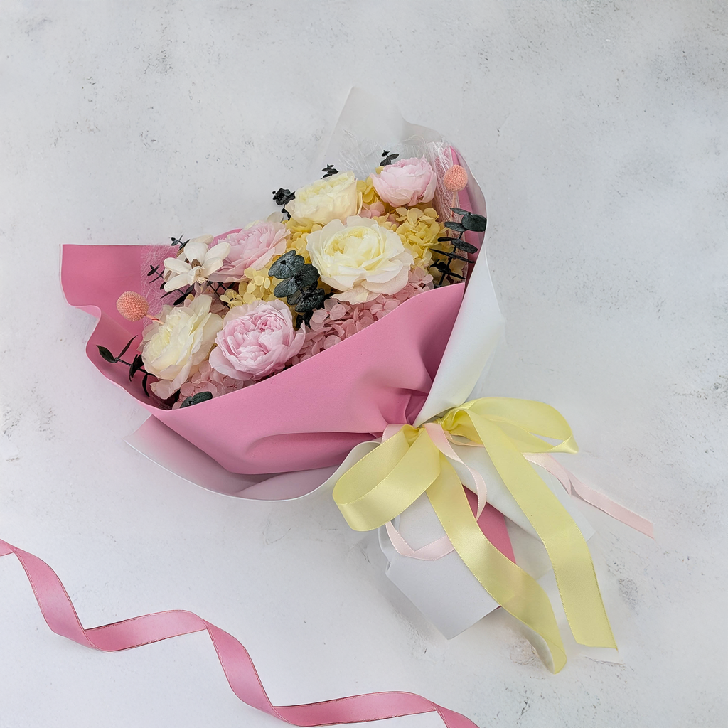 Bukiet Premium w pudełku - EVERGIVE – A Lasting Gesture – Pearl Royal