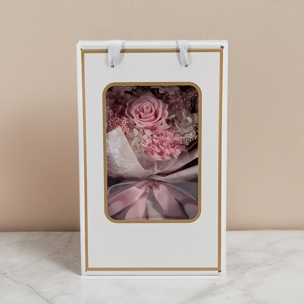 Bukiet Premium w pudełku - EVERGIVE – A Lasting Gesture – Pink Blush