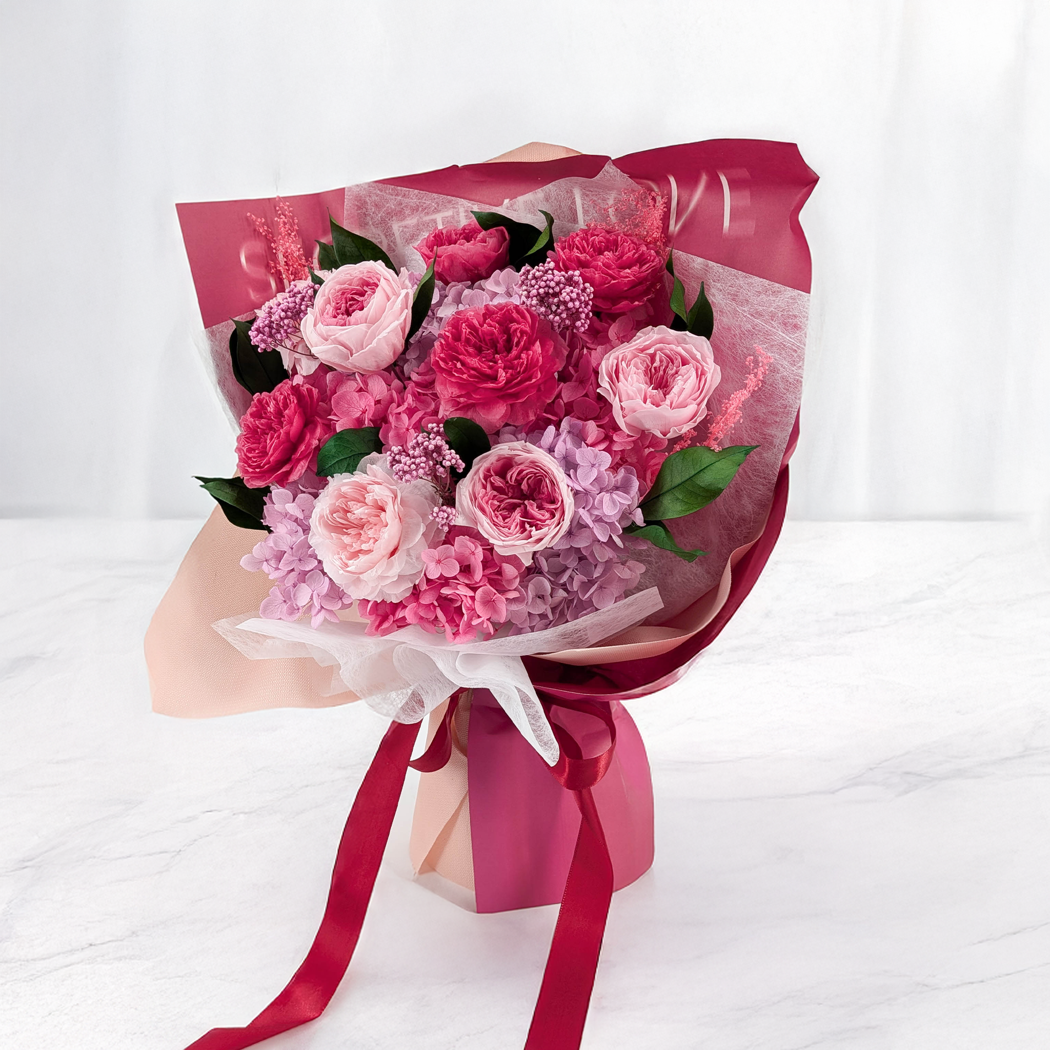 Bukiet Premium w pudełku - EVERGIVE – A Lasting Gesture – Rosé Royal