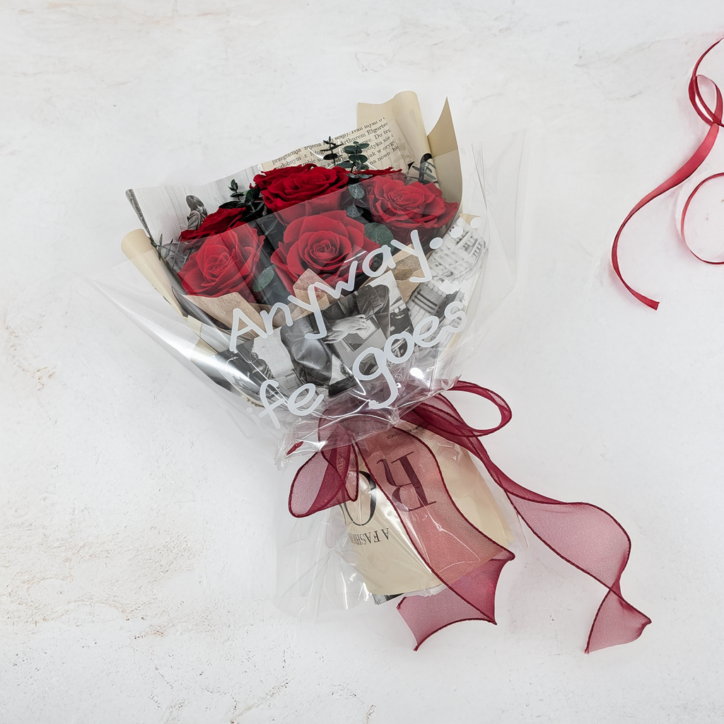 Bukiet Premium w pudełku - EVERGIVE – A Lasting Gesture – Ruby Timeless