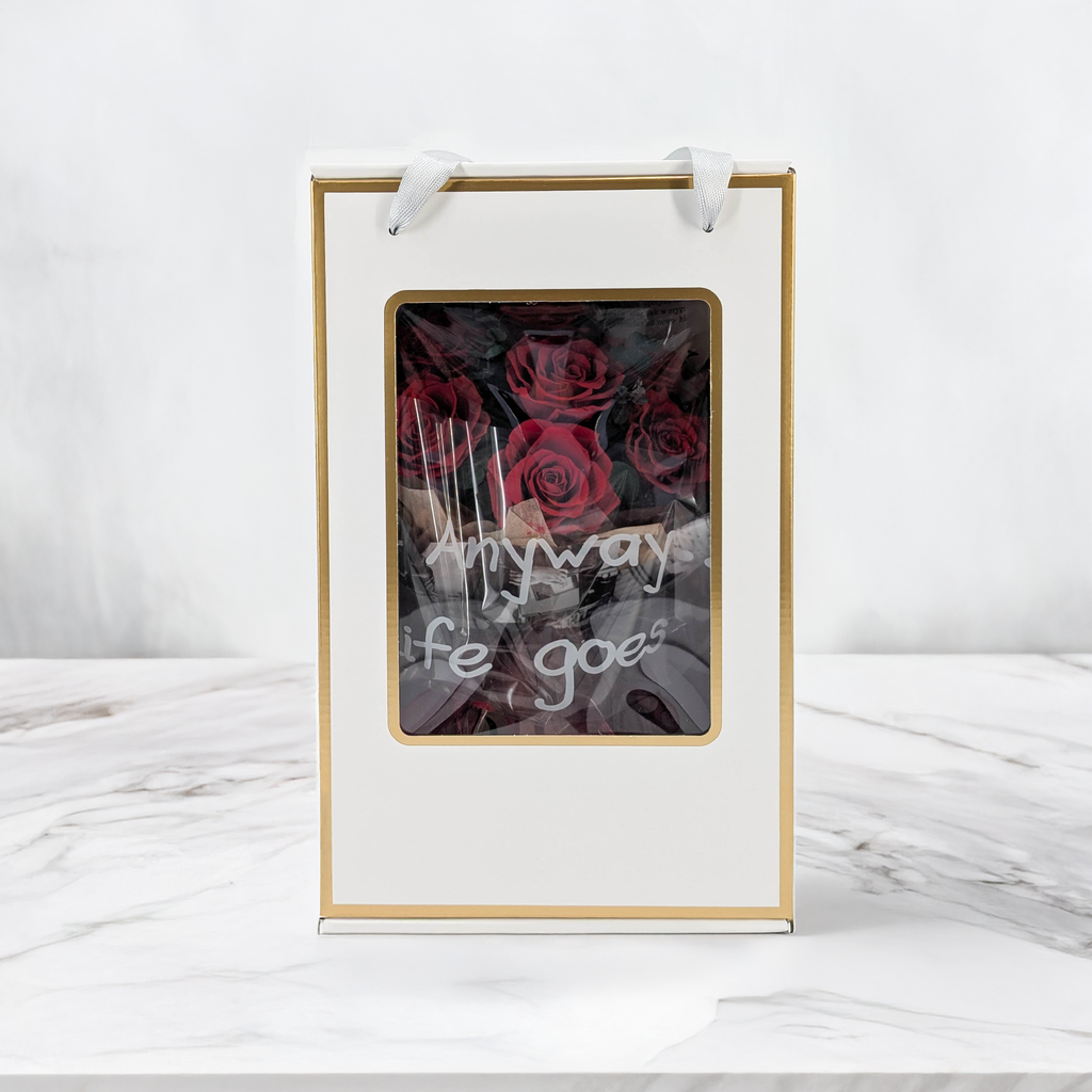 Bukiet Premium w pudełku - EVERGIVE – A Lasting Gesture – Ruby Timeless