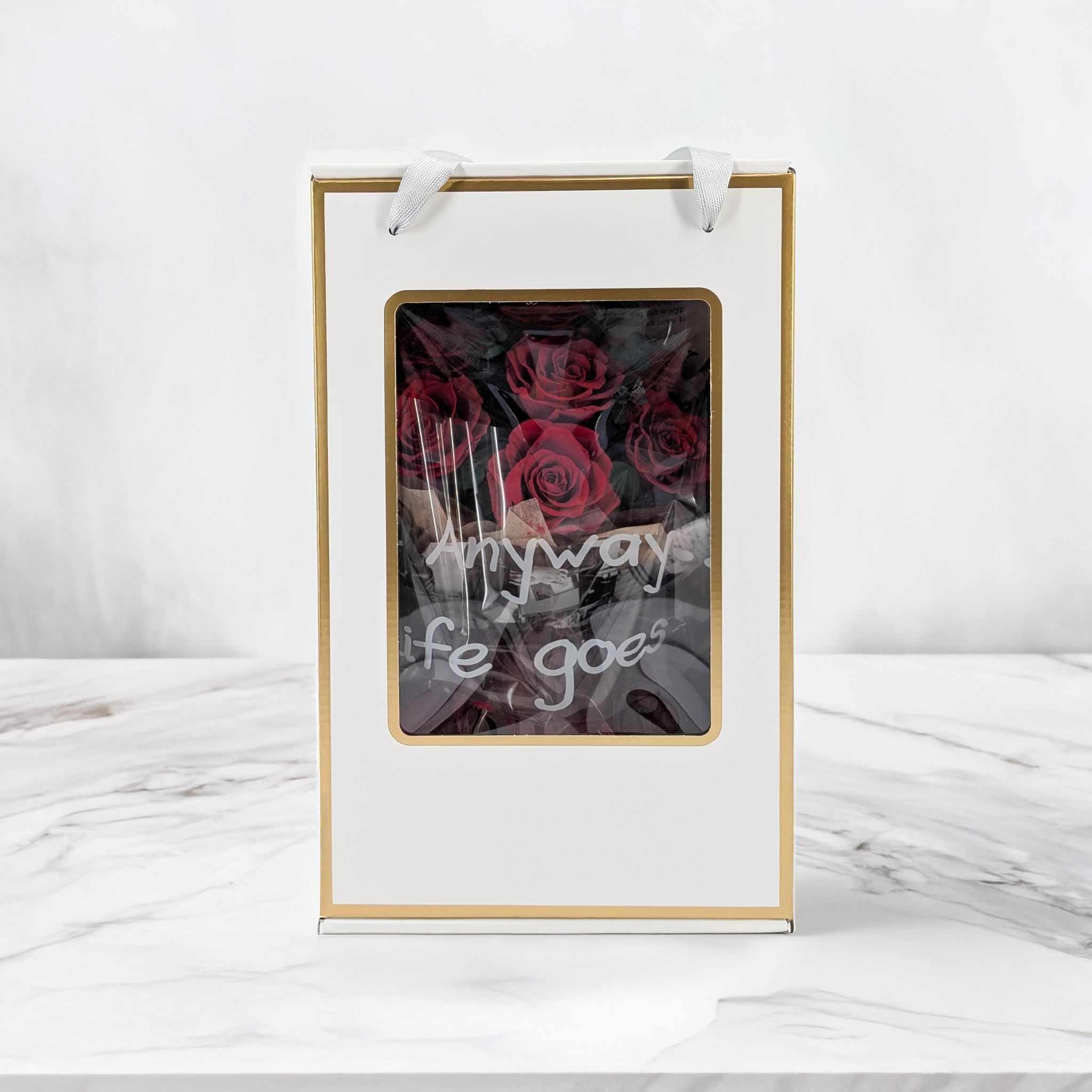 Bukiet Premium w pudełku - EVERGIVE – A Lasting Gesture – Ruby Timeless
