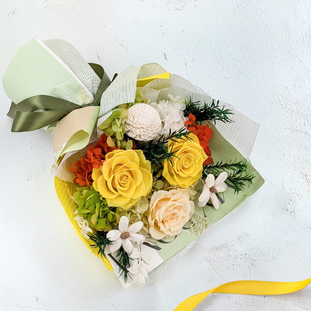Bukiet Premium w pudełku - EVERGIVE – A Lasting Gesture – Sunny Charm